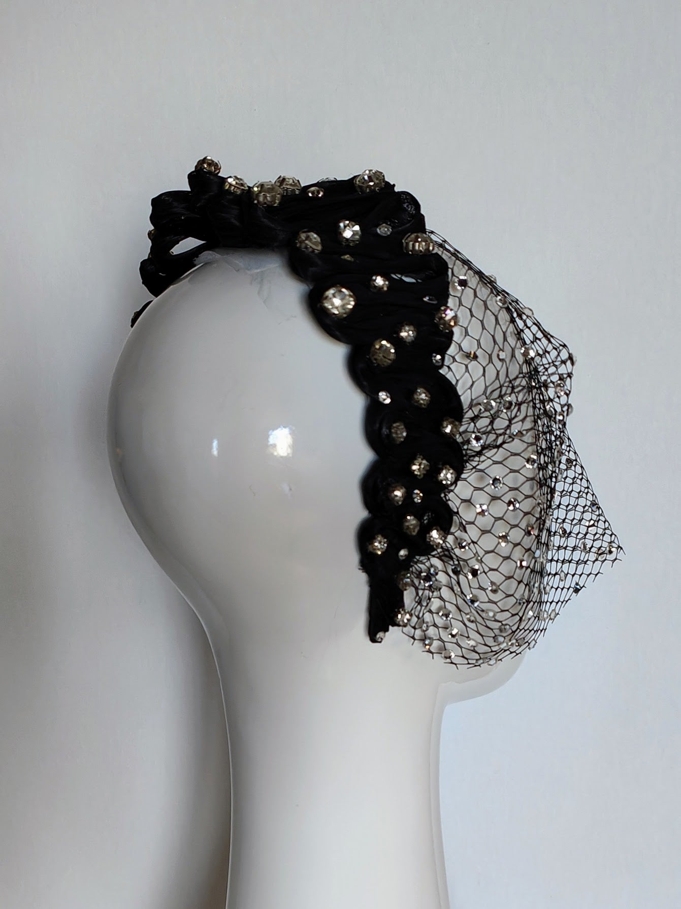 Arcadia by Kathryn Lee Millinery – bespoke Black headband for Royal Ascot