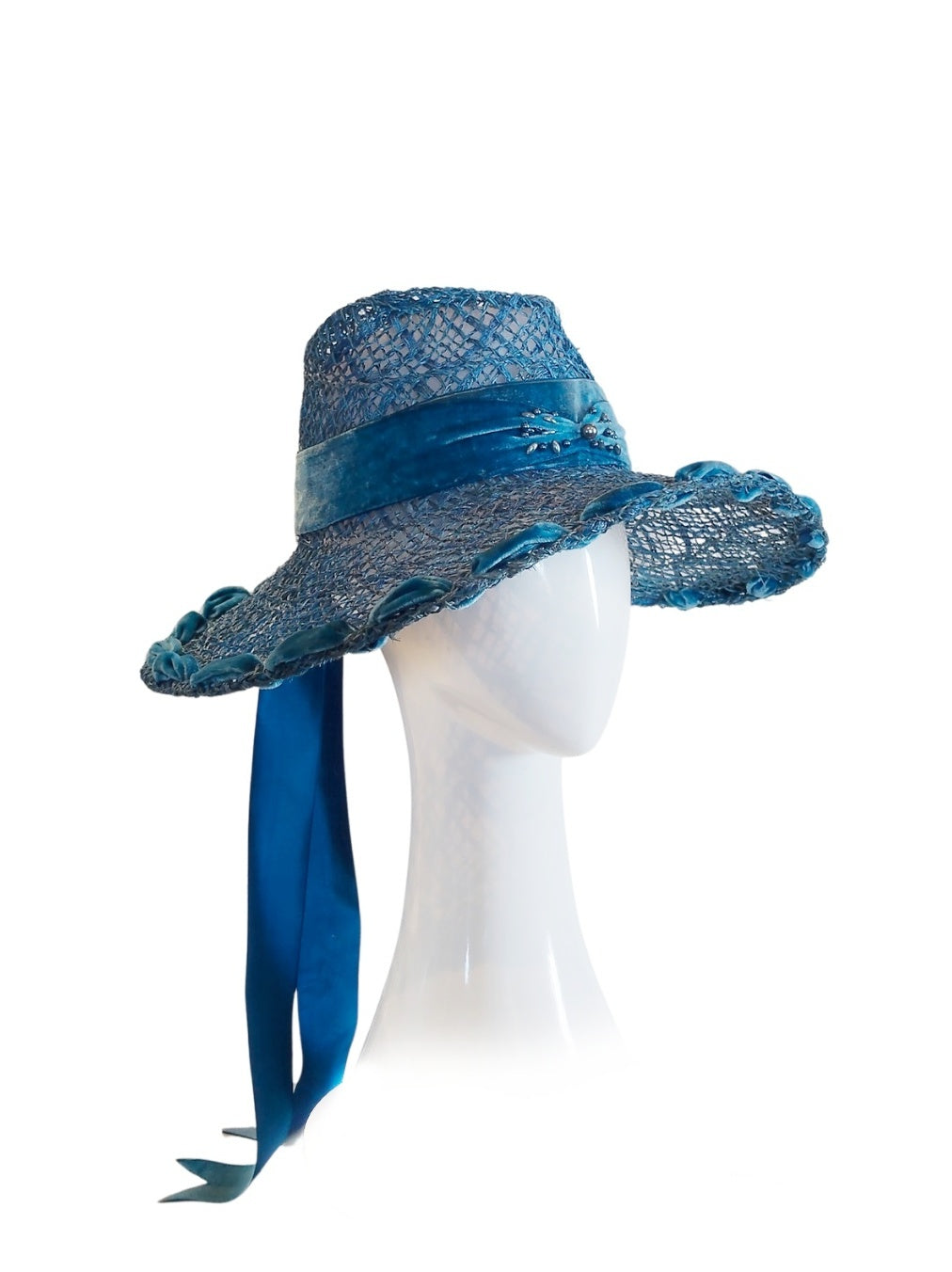 Bayou fedora crafted from pearl – luxury racing headwear by Kathryn Lee