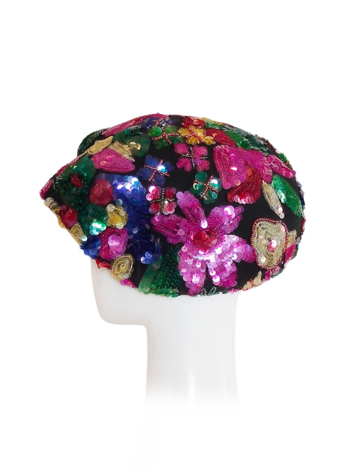 Handcrafted cap Escada – Kathryn Lee bespoke collection