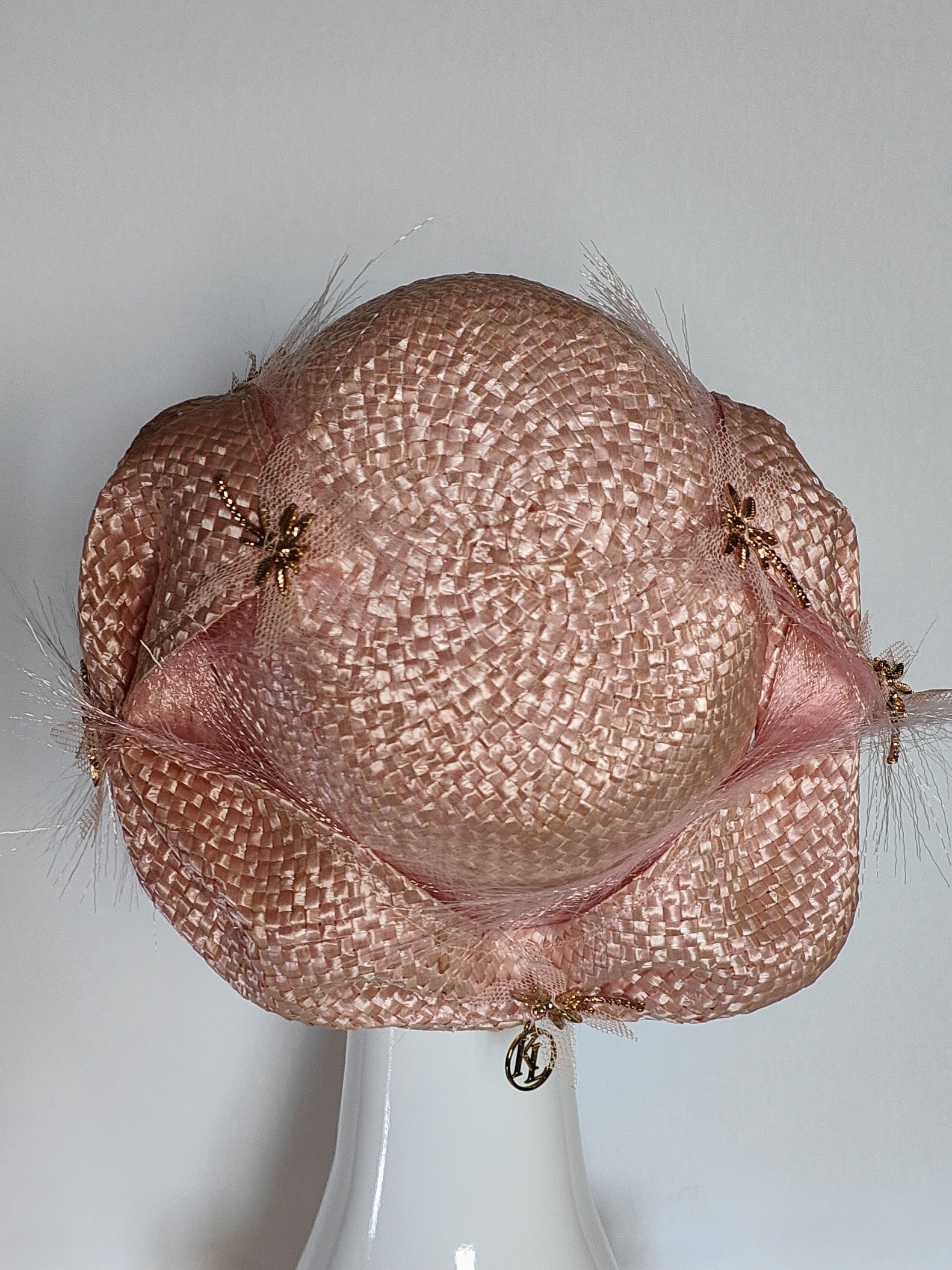 Couture pillbox hat Estelle featuring straw – occasion headwear for polo