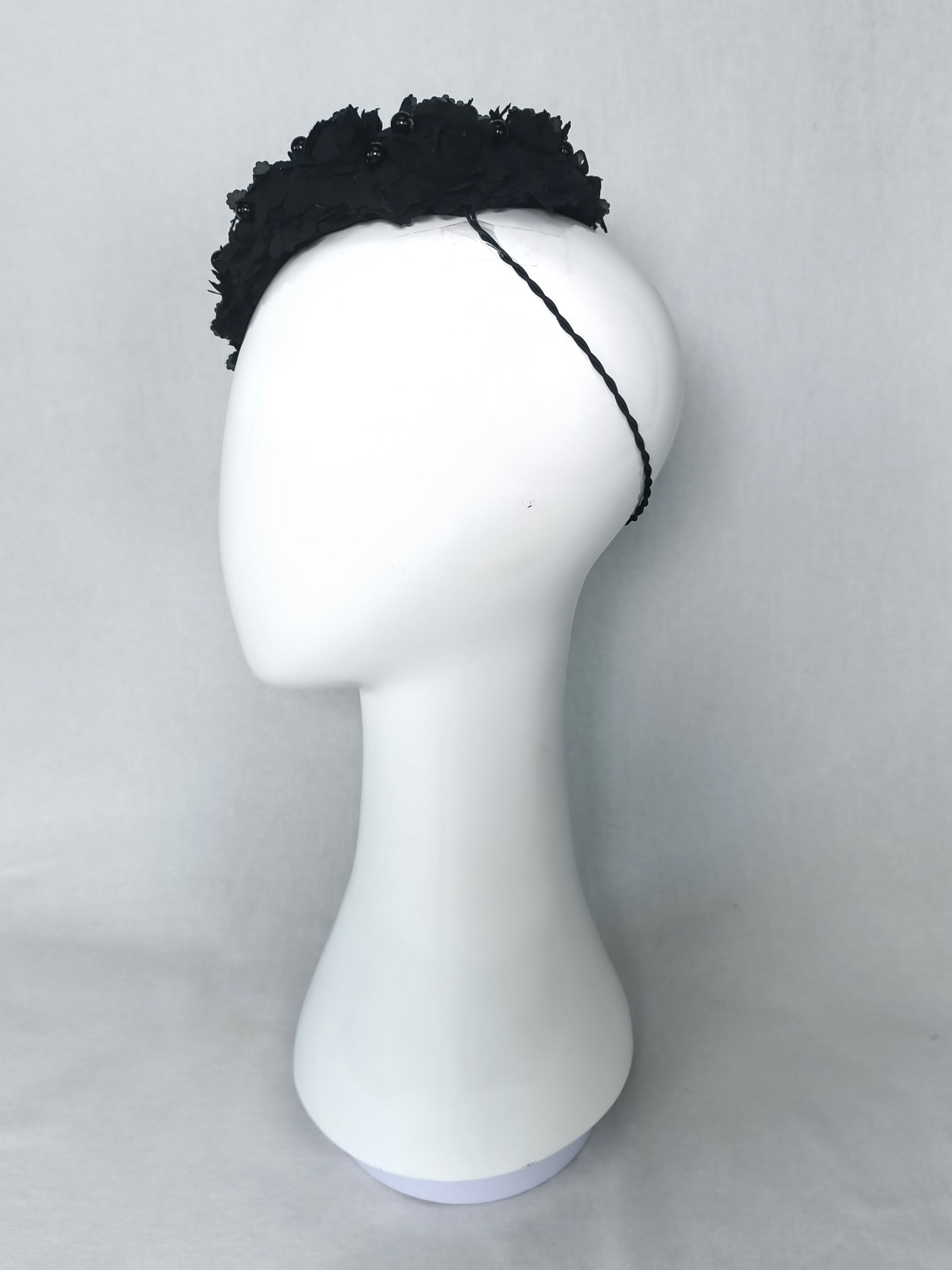 Kathryn Lee Millinery Black Pearl fascinator featuring silk and pearl – Australian couture headwear