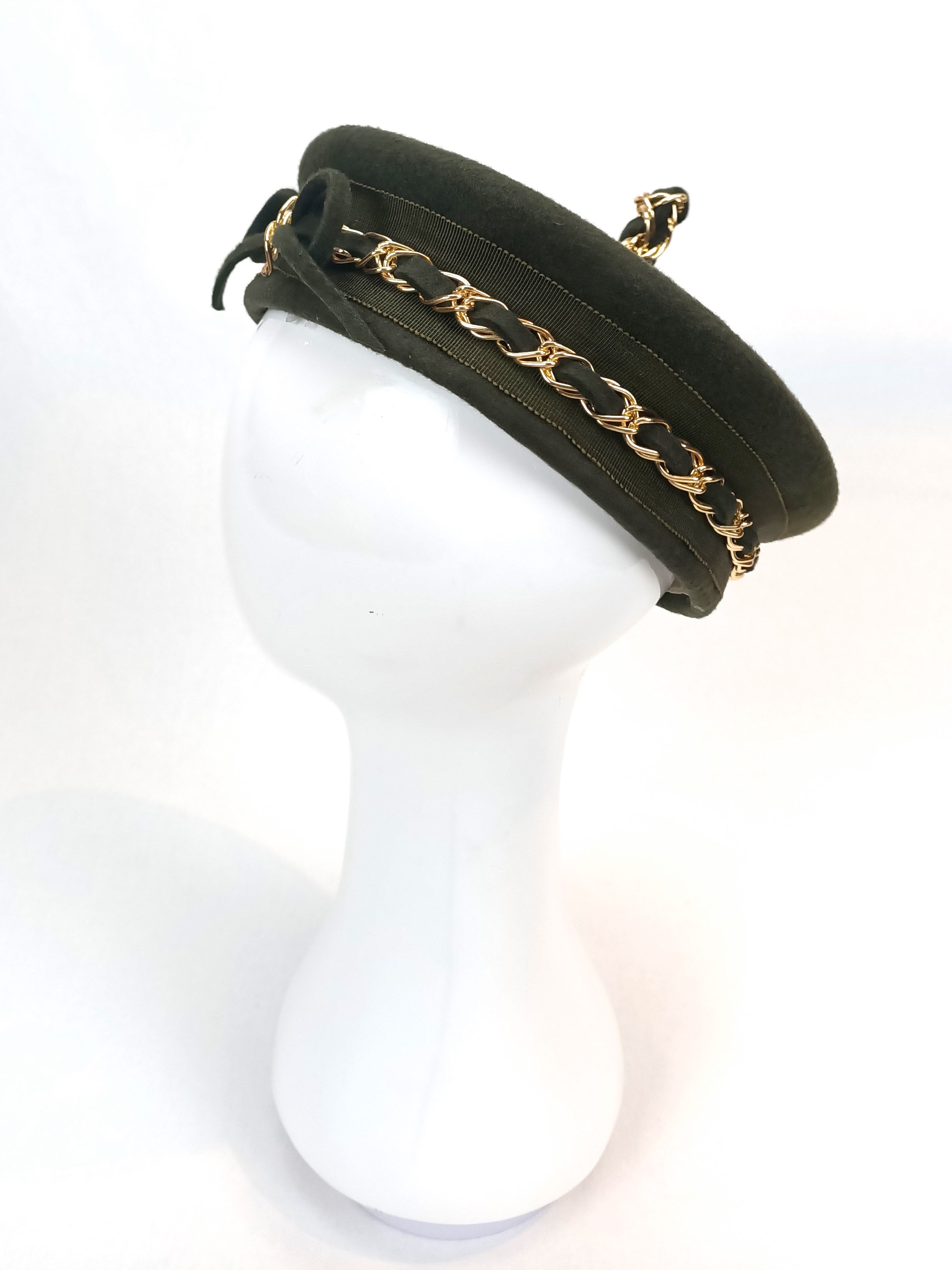 Couture beret Colette featuring felt – occasion headwear for Flemington