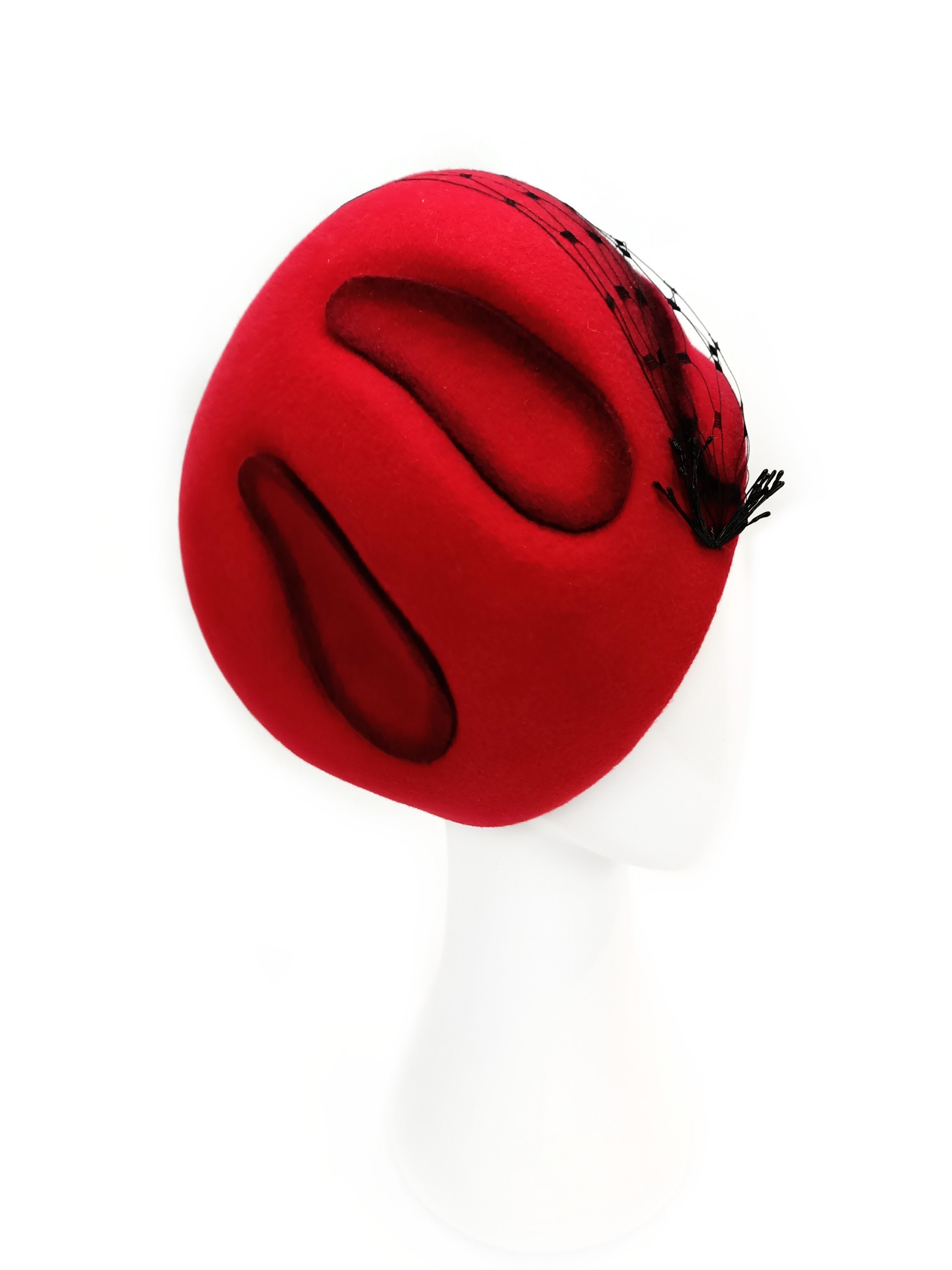 Kathryn Lee Millinery Elsa beret featuring felt – Australian couture headwear