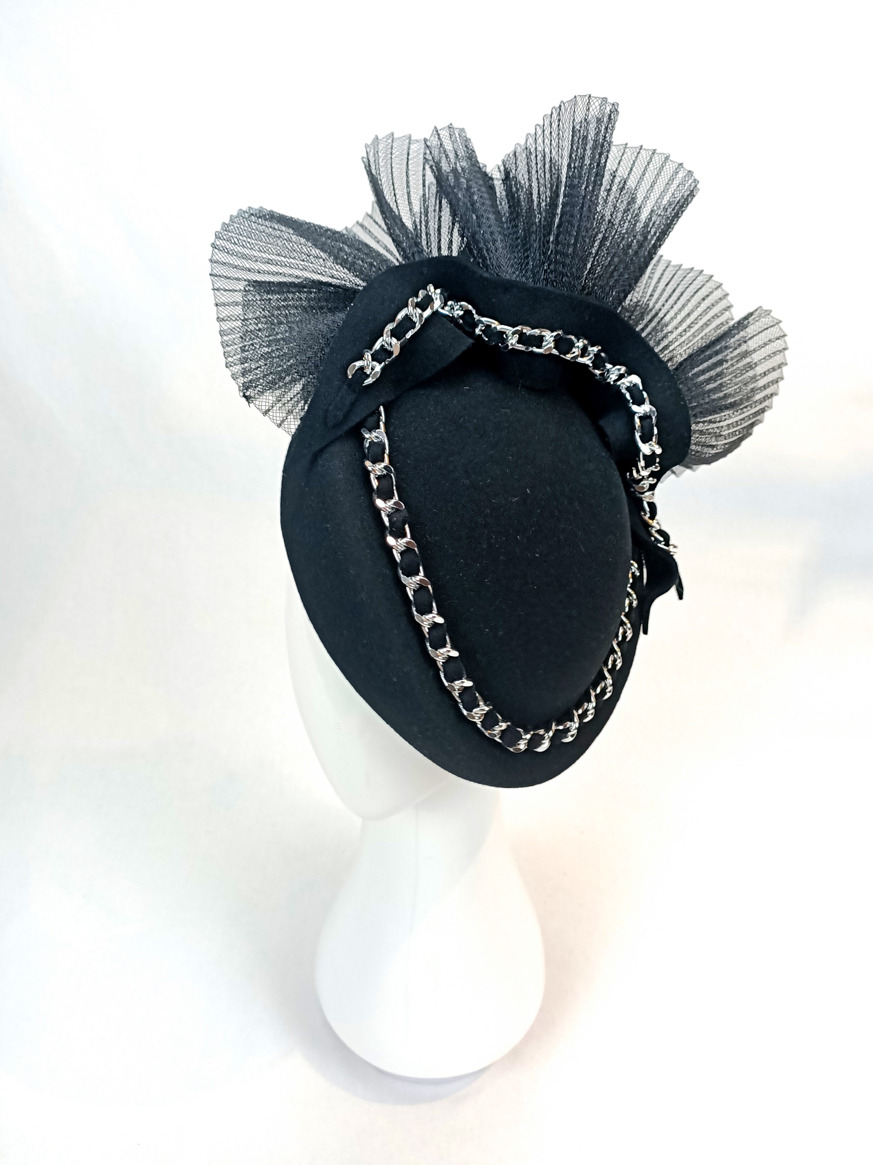 Designer Silver beret Odette crafted from felt – Kathryn Lee Millinery Australia