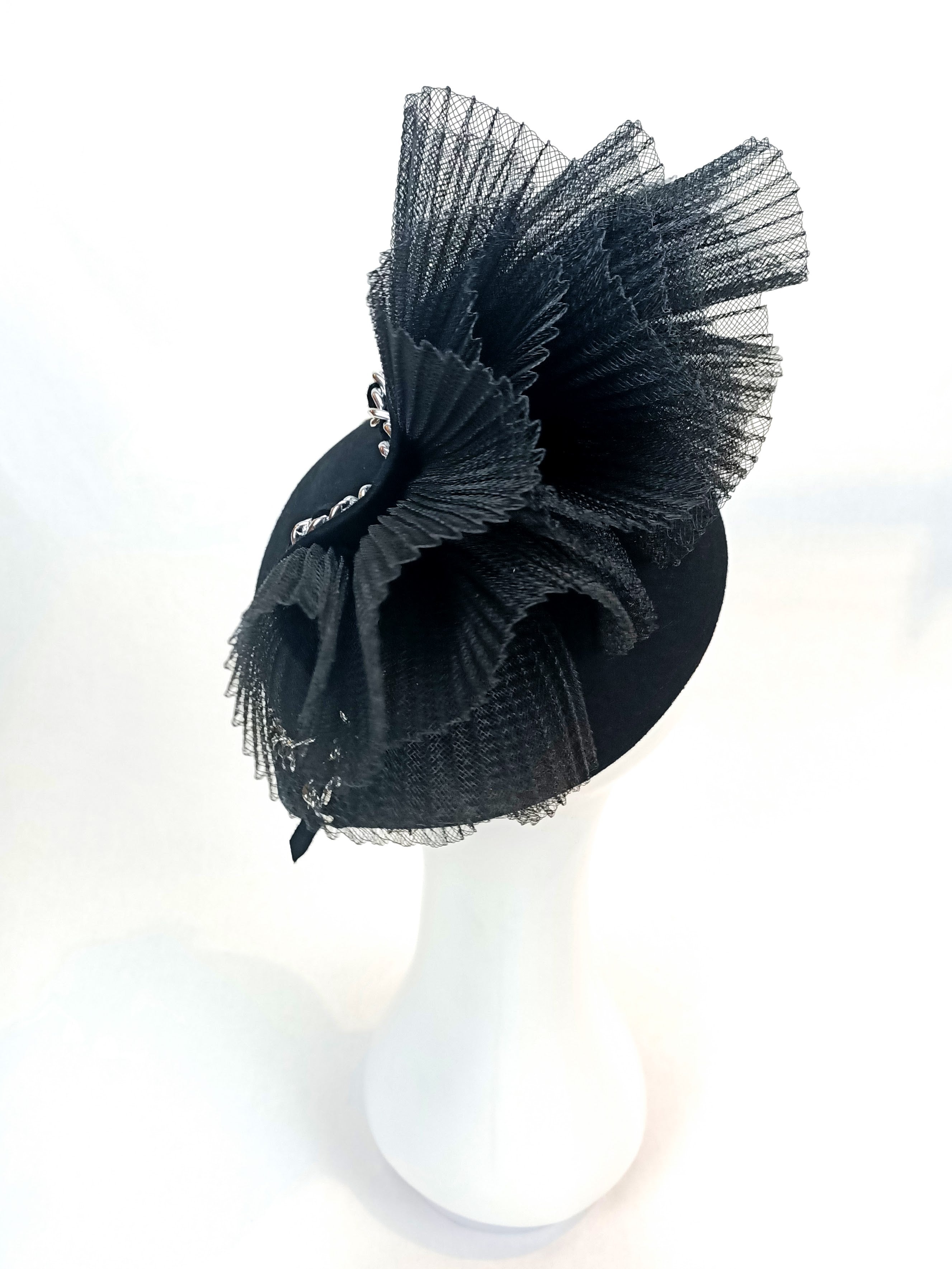 Odette – Silver beret crafted from felt perfect for Cairns Amateurs