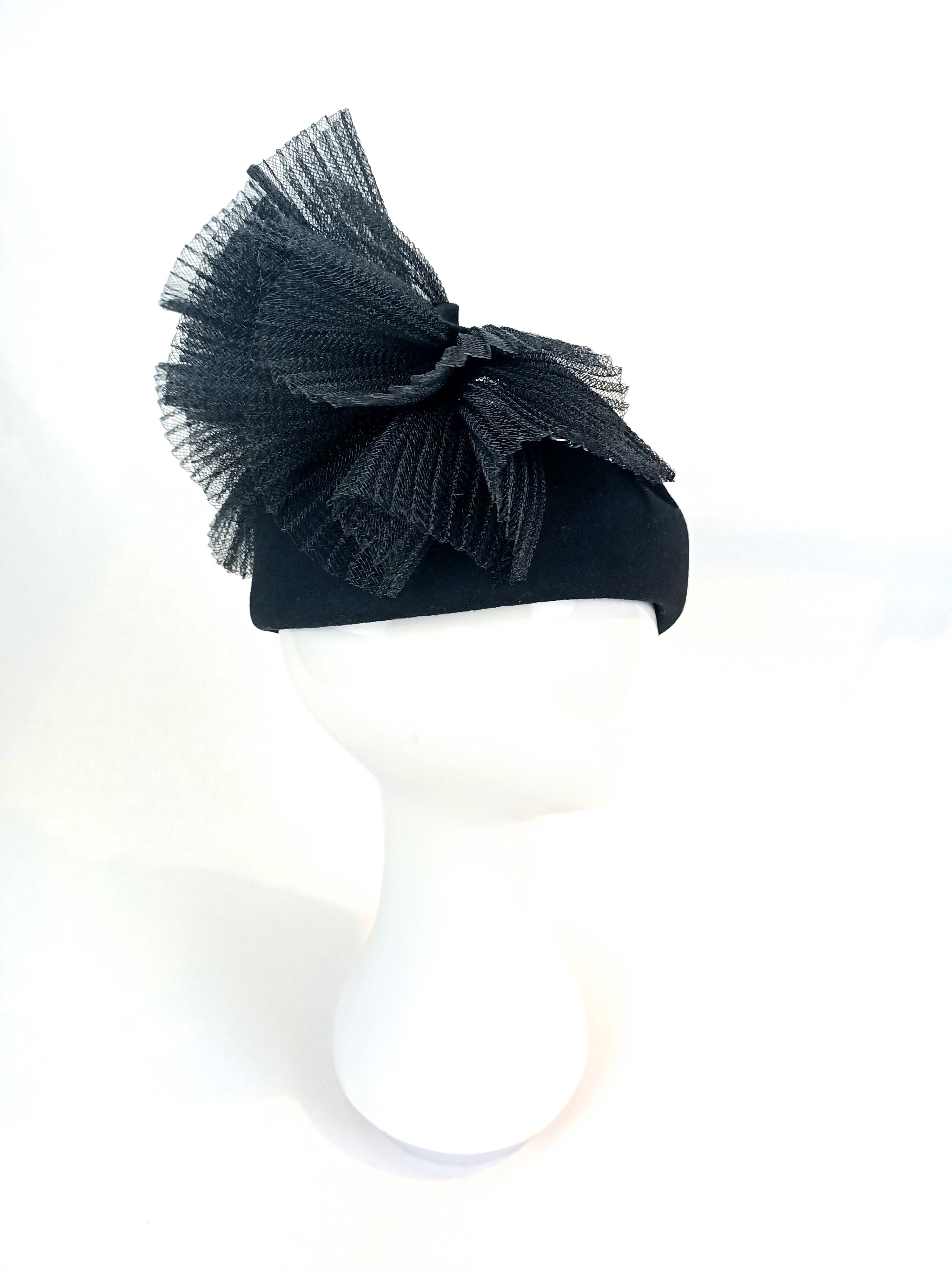 Odette Silver beret crafted from felt by Kathryn Lee Millinery, Australian bespoke milliner
