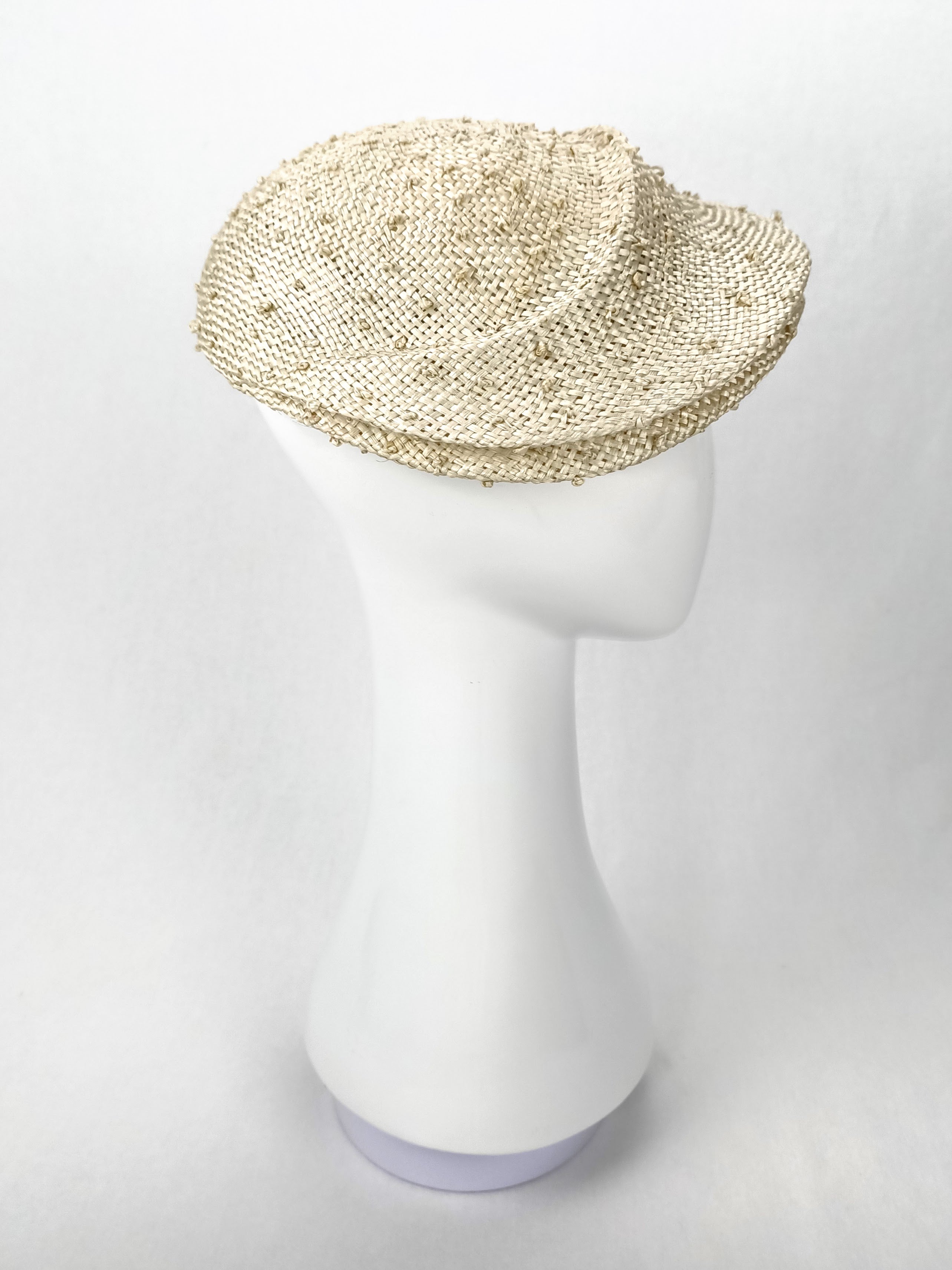 Couture cap Pearle featuring straw and pearl – occasion headwear for fashions on the field