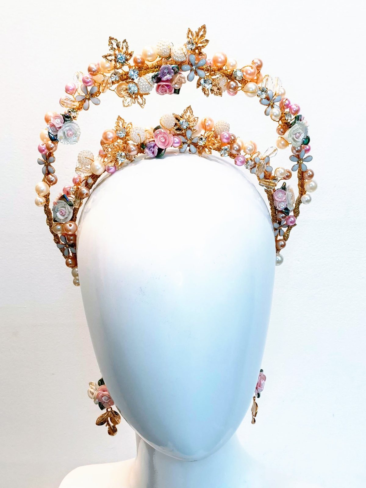 Phoebe – Gold headband crafted from pearl perfect for Oaks Day