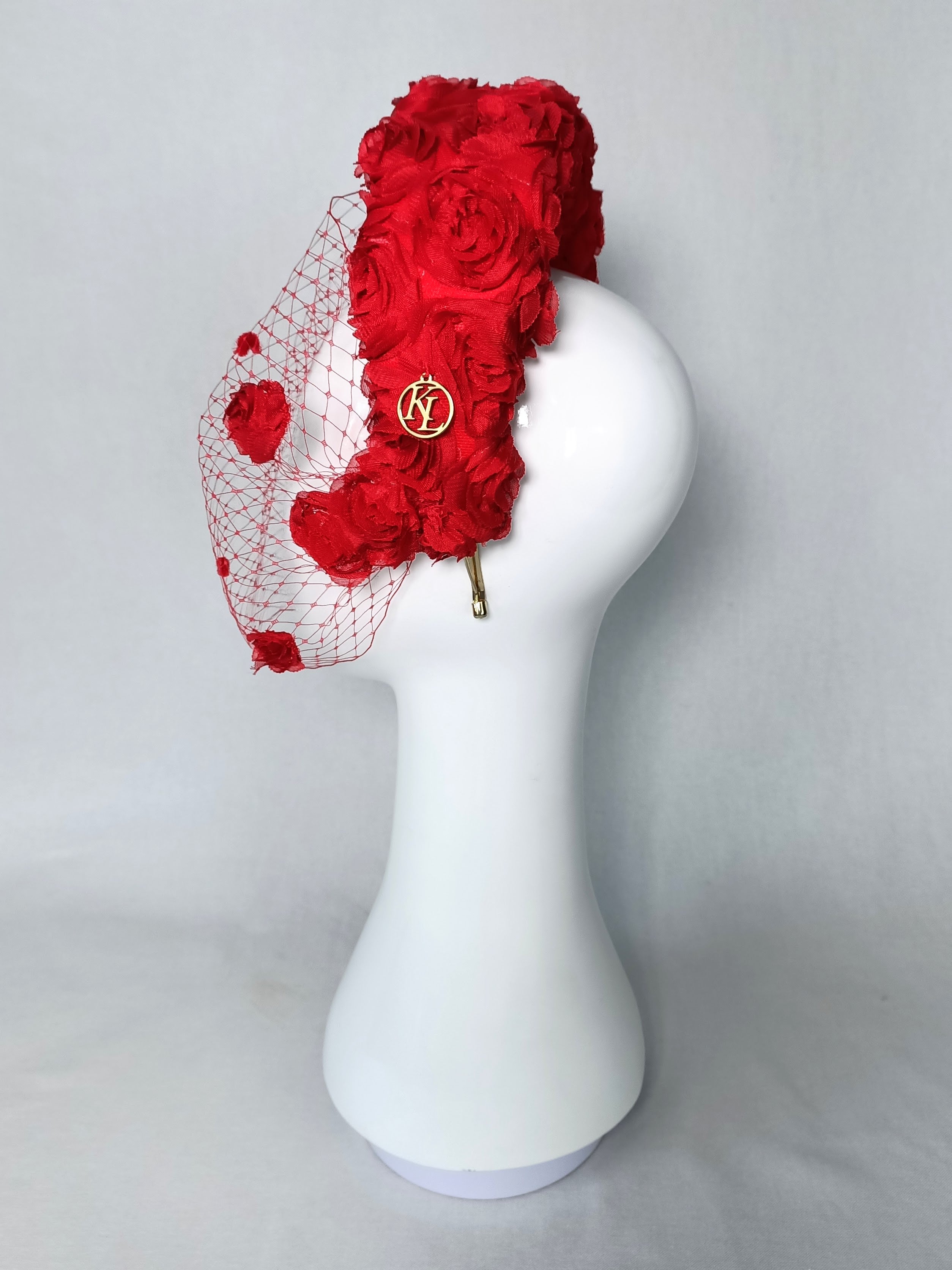 Rosa by Kathryn Lee Millinery – bespoke headband for spring racing carnival