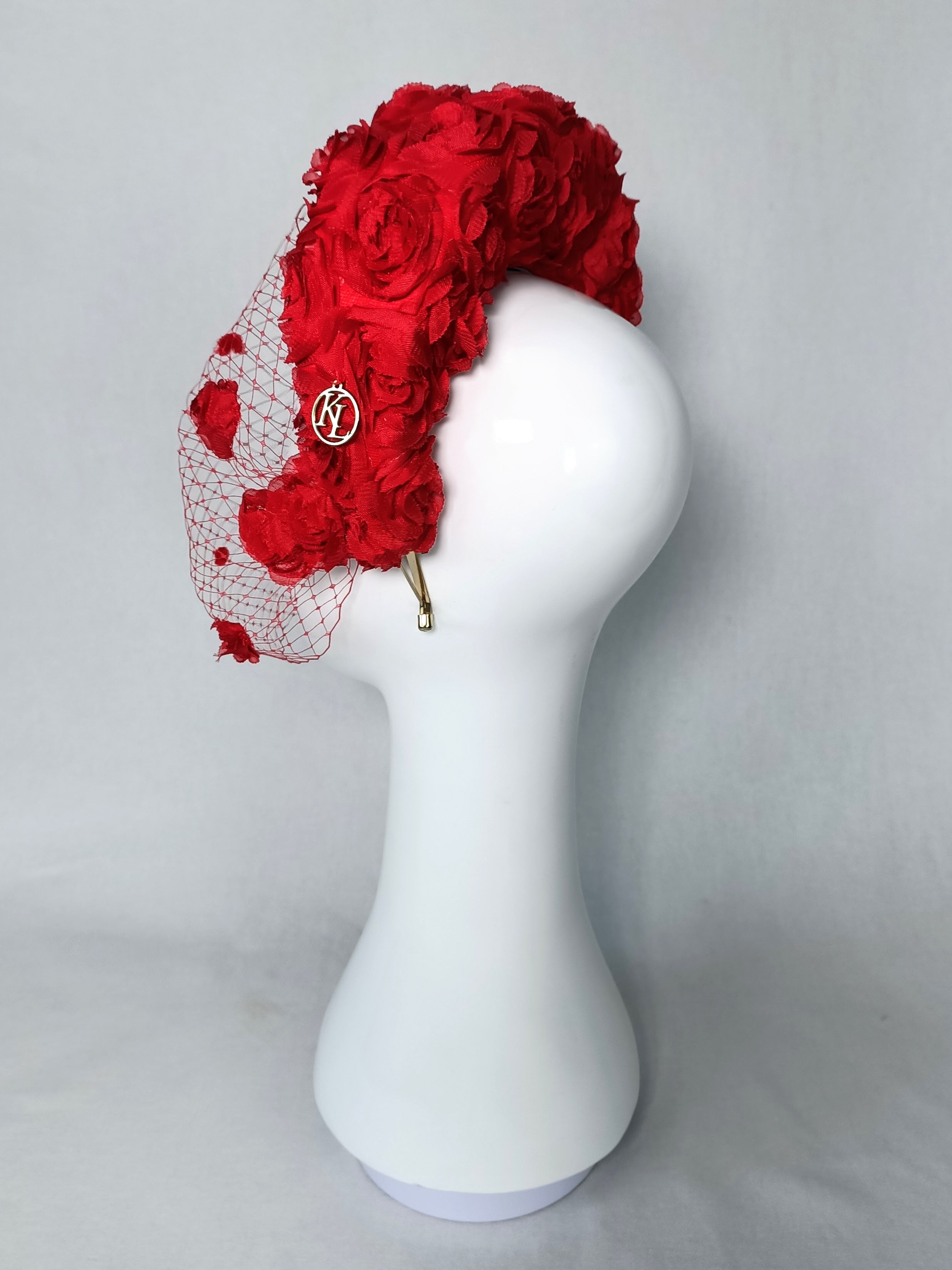 Couture headband Rosa featuring silk – occasion headwear for Cairns Amateurs