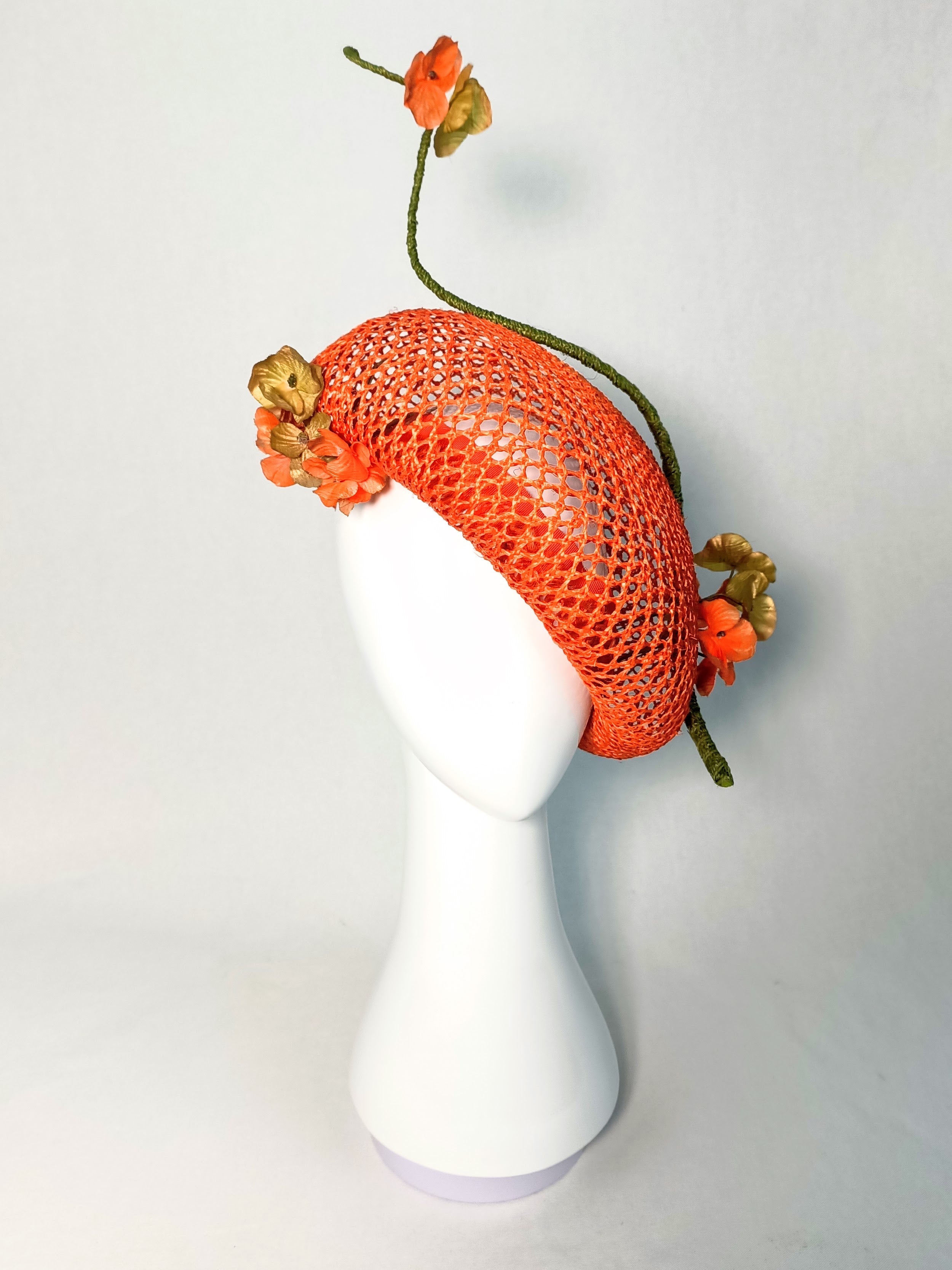Kathryn Lee Millinery Yvette beret featuring straw and feather – Australian couture headwear